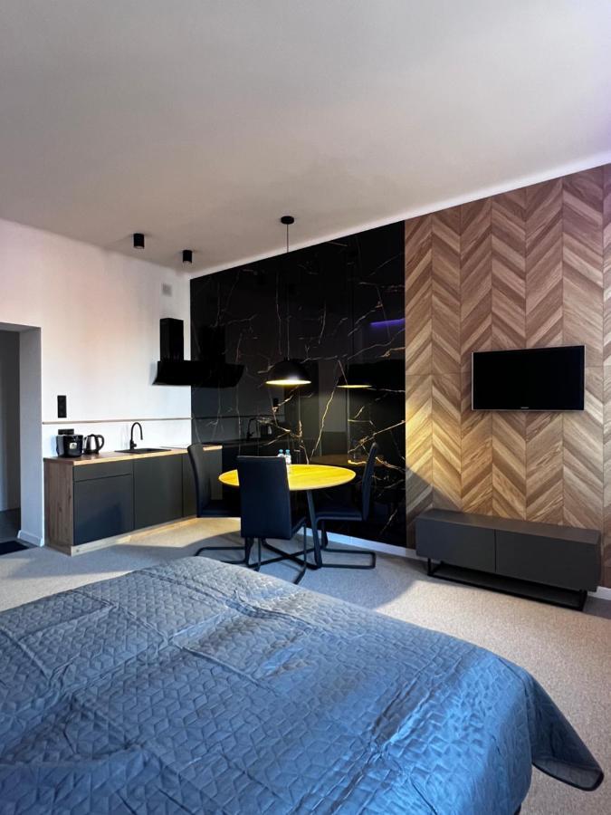 Gamler Apartments By Letrent Zyrardow Ngoại thất bức ảnh